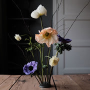 NEEDLE BLOOM FLOWER HOLDER