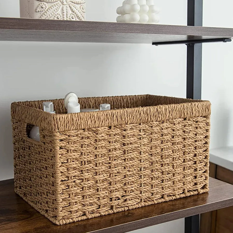 WOVEN WICKER STORAGE BASKET