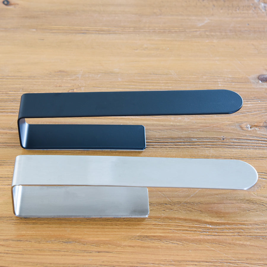 STAINLESS STEEL TOWEL RAIL