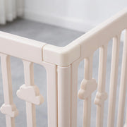 Close-up of the reinforced top interlock at a corner of the Little Moon Playpen